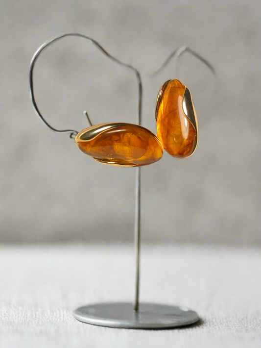 Amber Flow Hoops